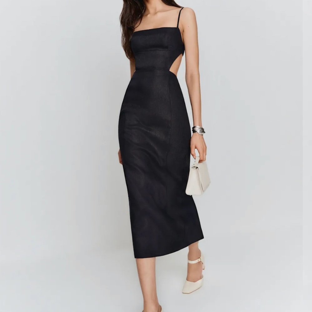 *SOLD* Reformation Asher Linen Dress 4